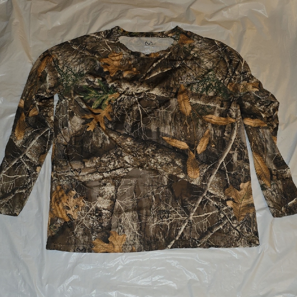 Realtree Mens Camo No Fly Zone Insect Repellent Technology Long Sleeved Large